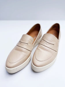 SEYCHELLES LEATHER LOAFERS, WOMEN'S 6
