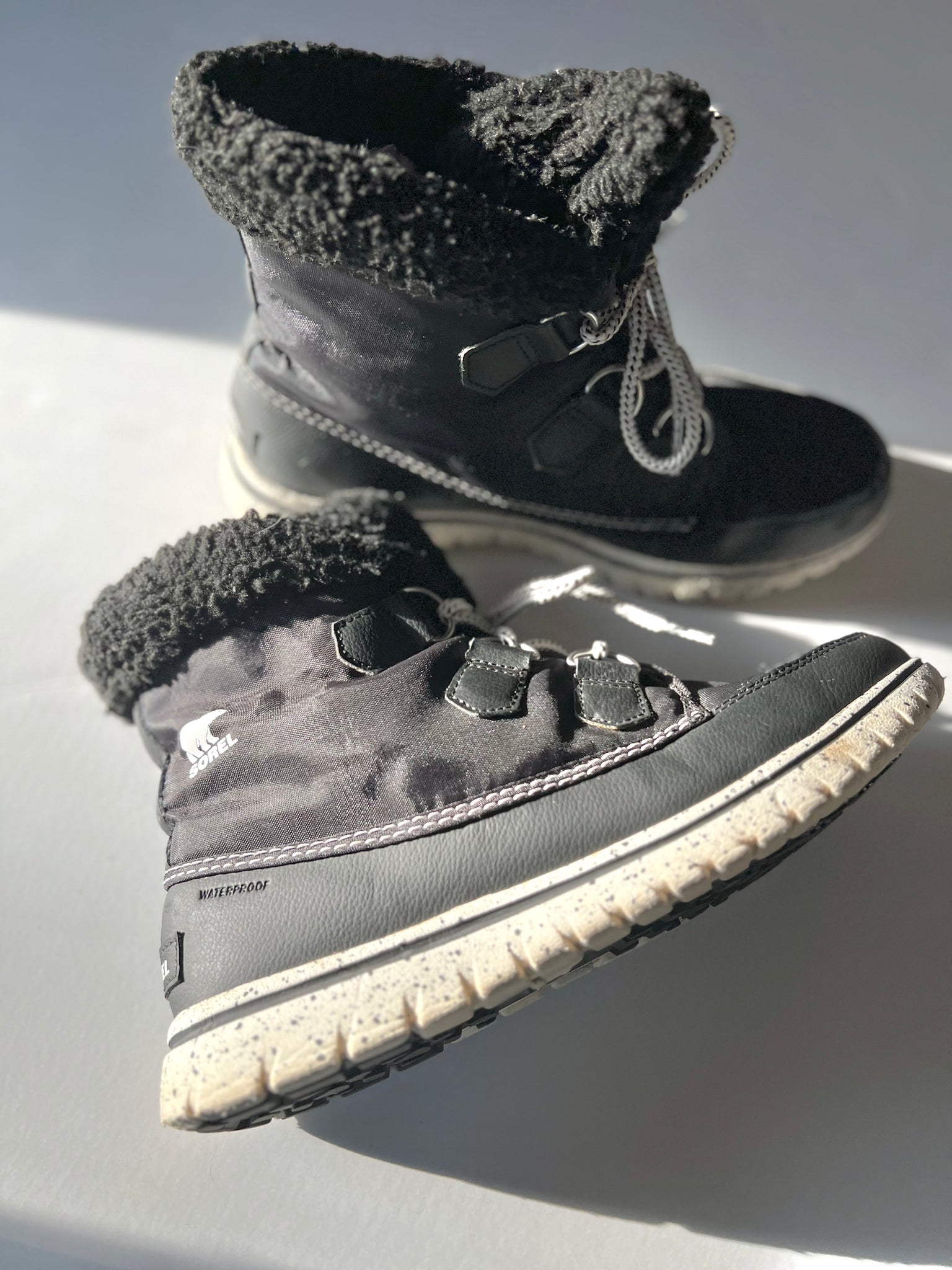 Womens grey sorel boots hot sale